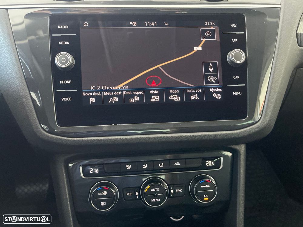 VW Tiguan 2.0 TDI Highline DSG - 14