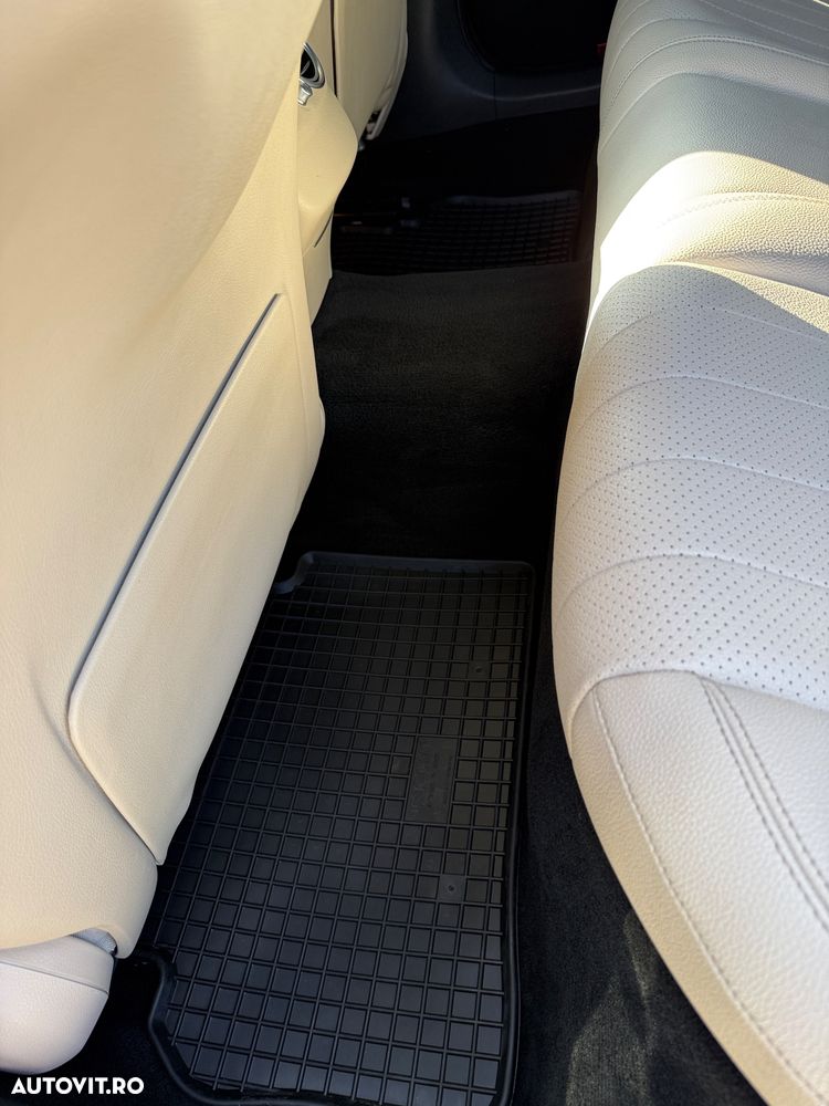 Mercedes-Benz E 300 Aut. - 25