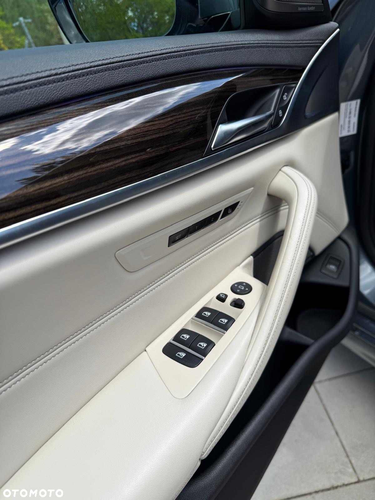 BMW Seria 5 530i xDrive M Sport sport - 10