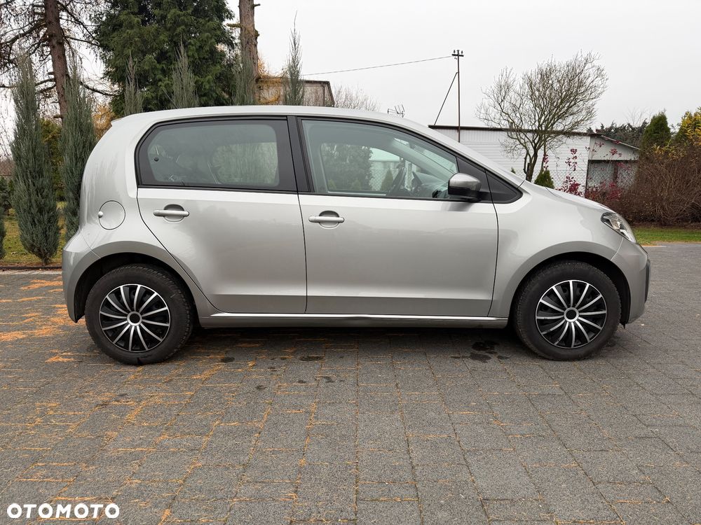 Volkswagen up! 1.0 move - 9