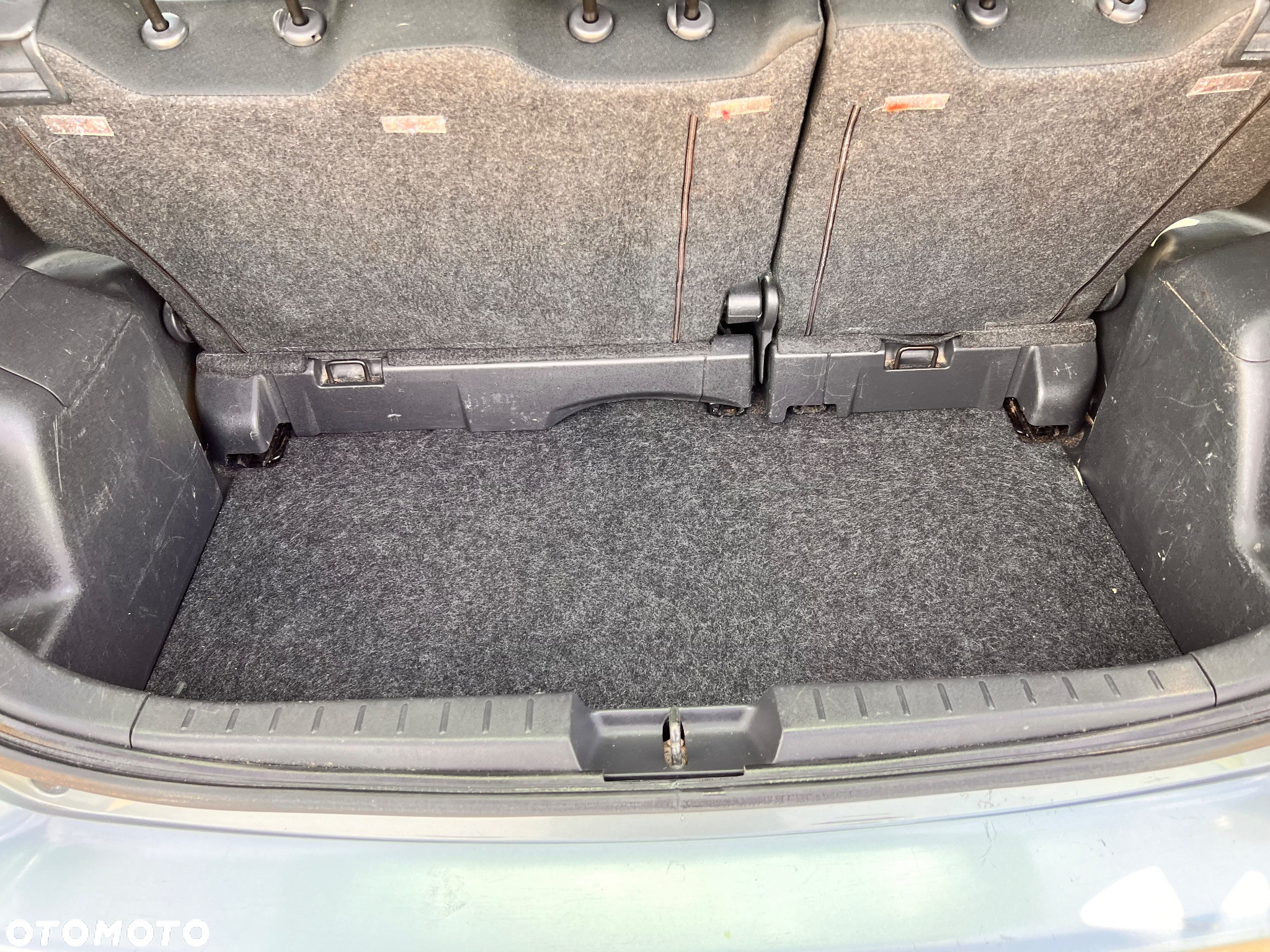 Toyota Yaris 1.0 VVT-i Launch Edition - 11