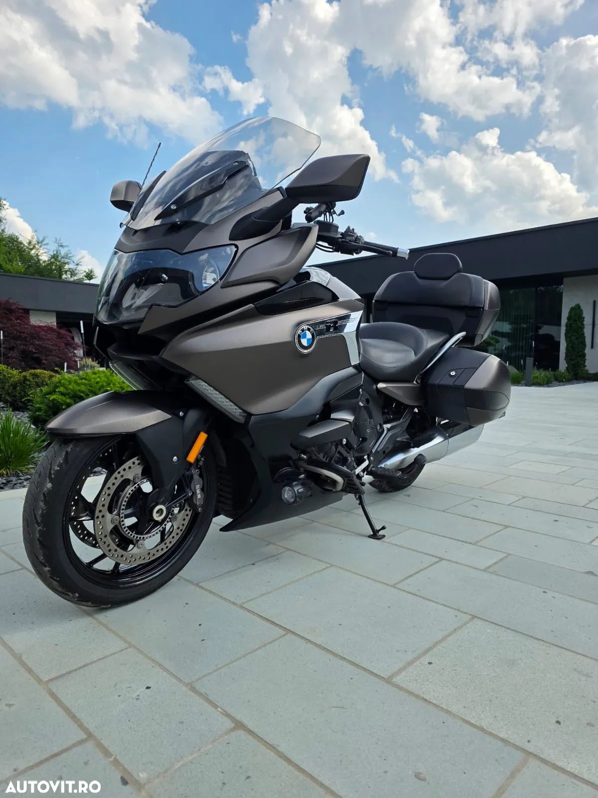 BMW K1600 Grand America - 1