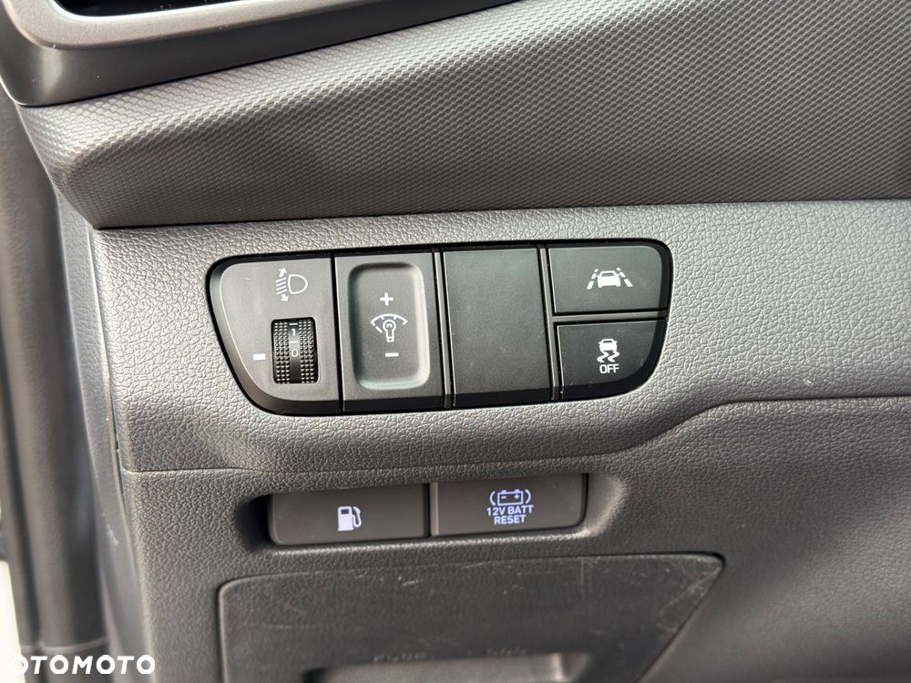 Hyundai IONIQ ver-hybrid-1-6-gdi-premium - 28