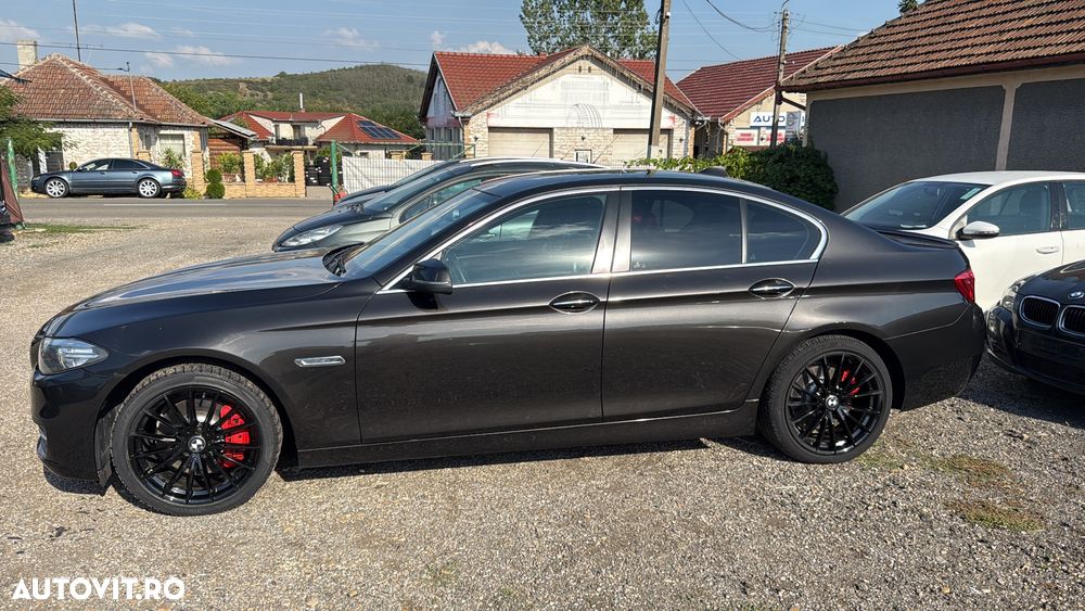 BMW Seria 5 525d - 1