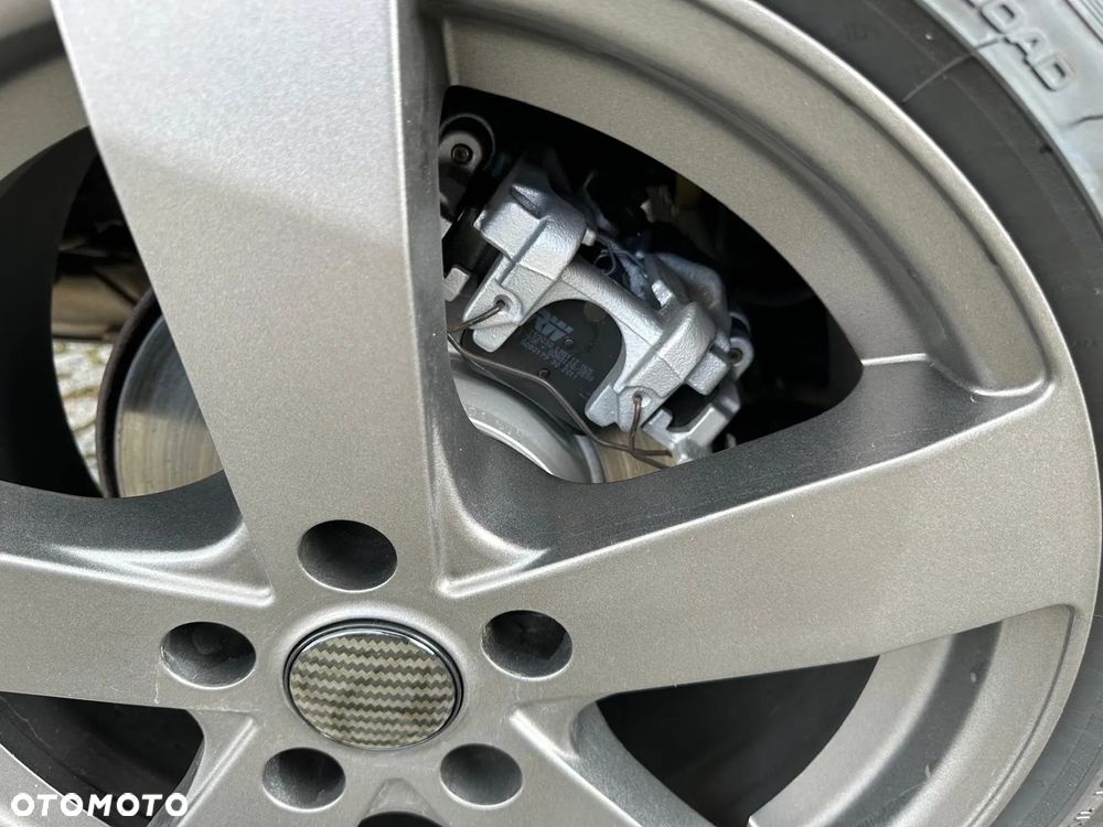 Volkswagen Golf 1.2 TSI BlueMotion Technology Comfortline - 24