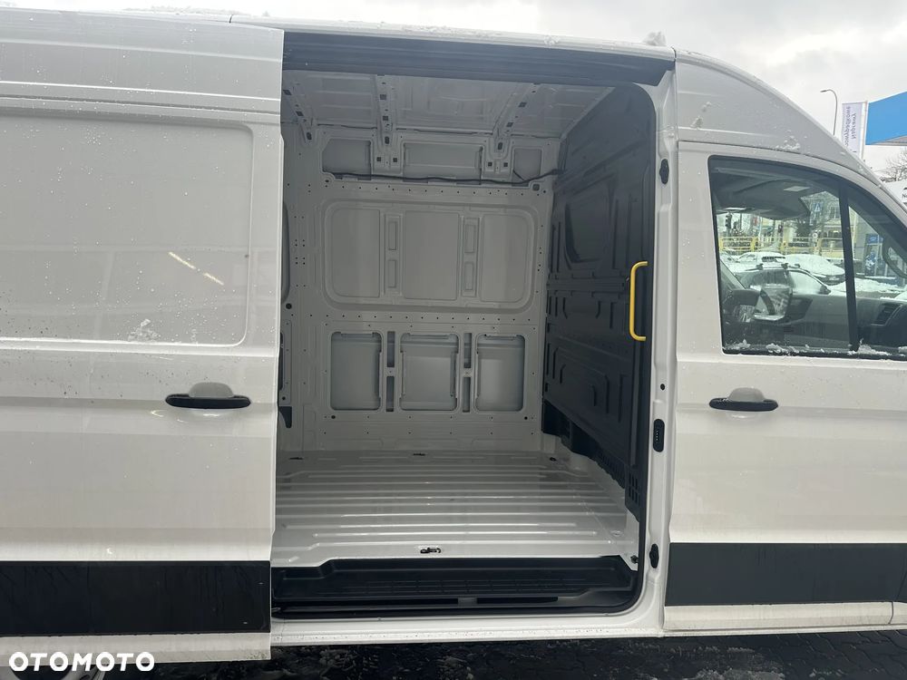 Volkswagen Crafter - 8