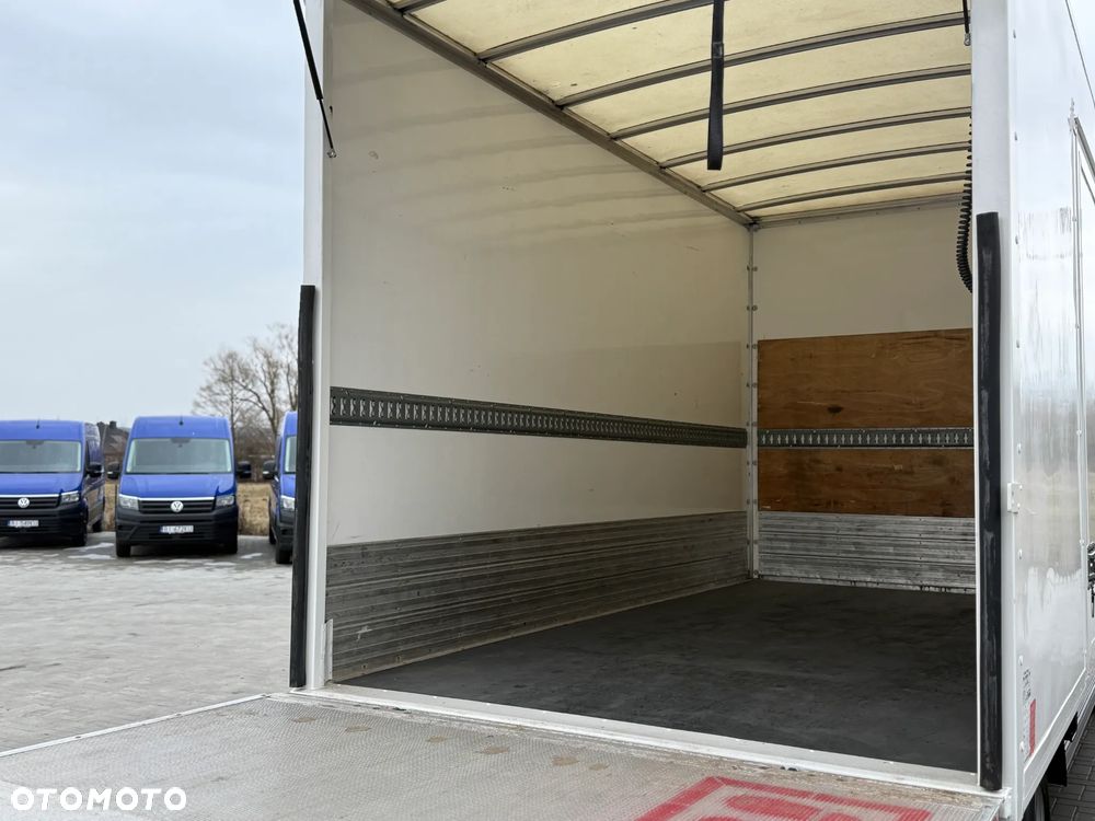 Mercedes-Benz Sprinter 515 CDI / 2.0 150KM / 2022 ROK / Kontener 4,2m + Winda Dhollandia 750KG / ZAREJESTROWANY W PL - 10