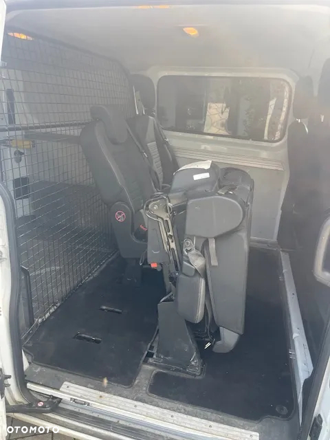 Ford Transit Custom - 8
