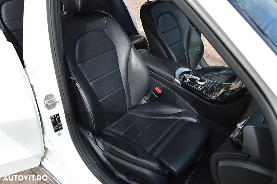 Mercedes-Benz C 250 (BlueTEC) d 4Matic 7G-TRONIC - 4