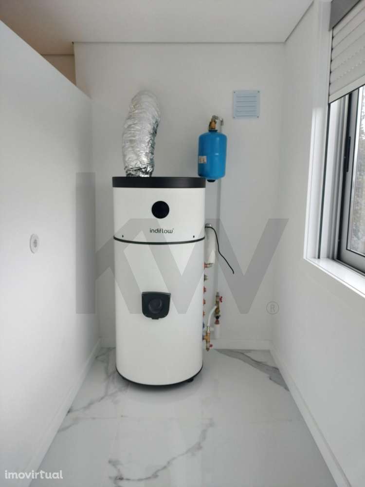 T3 de Luxo na Avenida da Boavista: Design Moderno e Conforto Absoluto - Grande imagem: 3/17