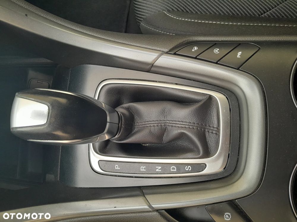 Ford Mondeo 2.0 TDCi Titanium PowerShift - 15