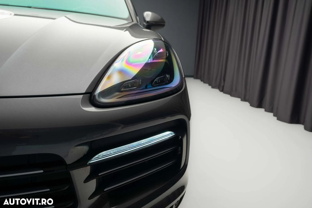 Porsche Cayenne Tiptronic S - 7