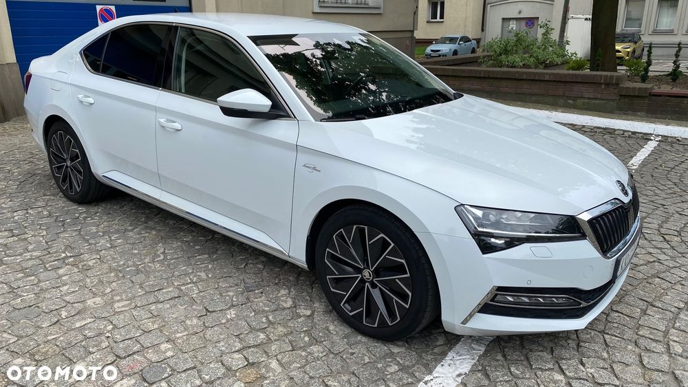 Skoda Superb 2.0 TDI SCR L&K DSG - 2