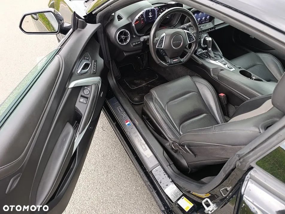 Chevrolet Camaro Coupe 6.2 V8 - 25