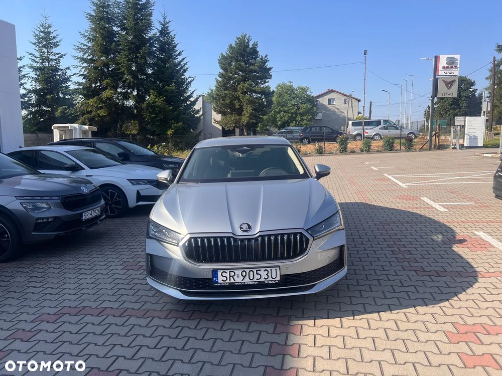 Skoda Superb 2.0 TSI Edition 130 DSG - 6