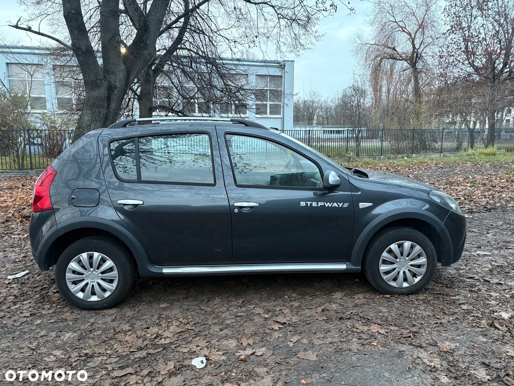Dacia Sandero Stepway2 1.6 - 3