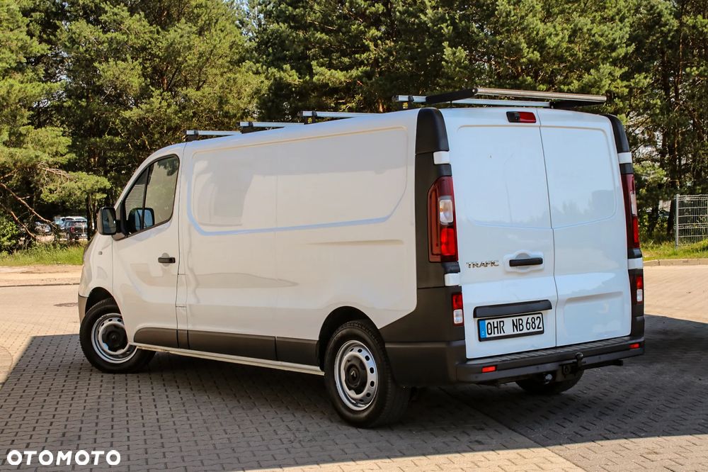 Renault Trafic - 17