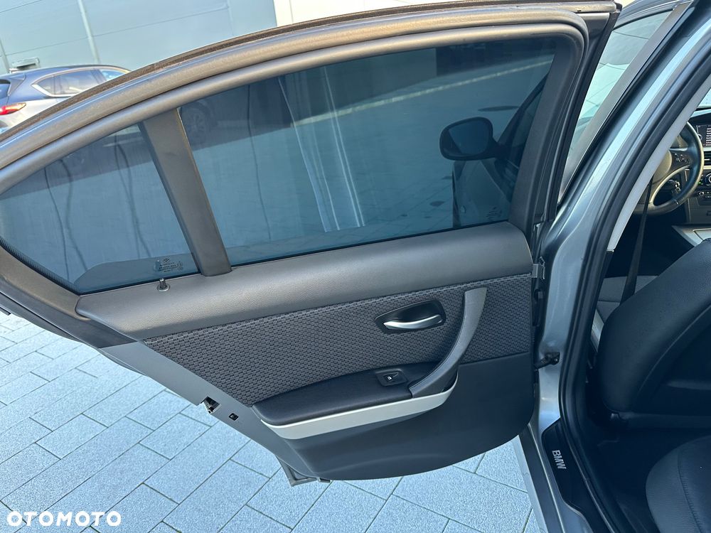 BMW Seria 3 320d Eff.Dynamics - 21