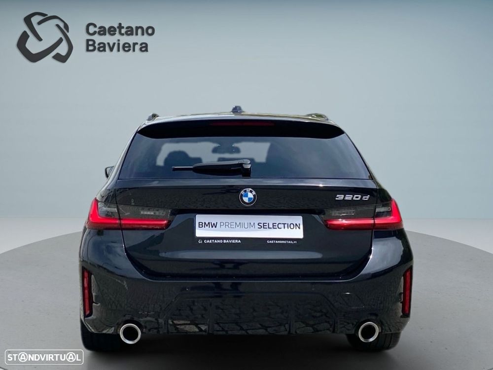 BMW 320 d Pack Desportivo M Auto - 17