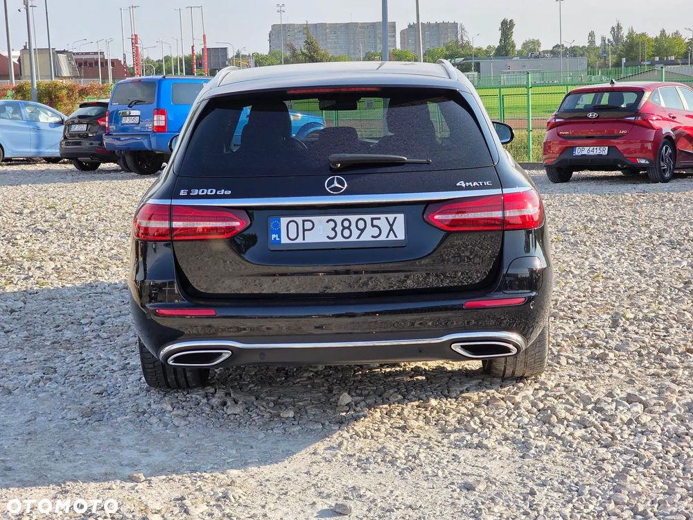Mercedes-Benz Klasa E 300 de 4-Matic Avantgarde - 10