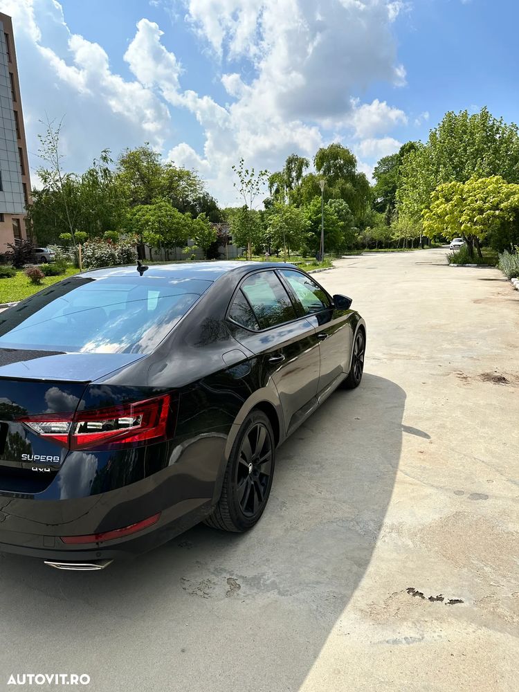 Skoda Superb 2.0 TSI 4X4 DSG Sportline - 4