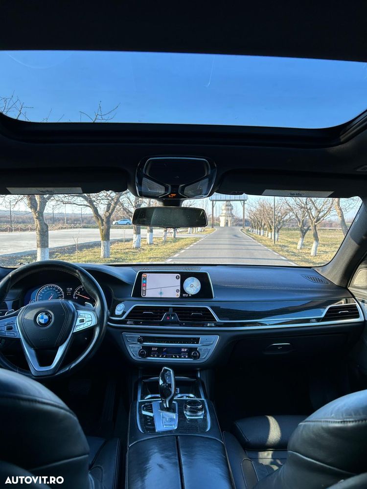 BMW Seria 7 750i xDrive Edition Exclusive - 19