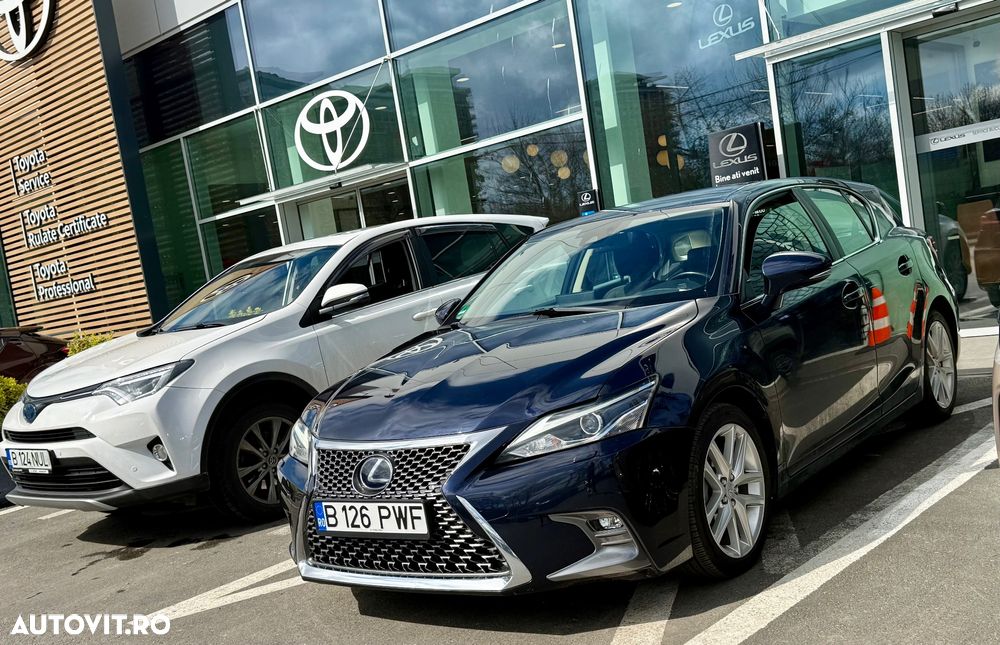 lexus ct
