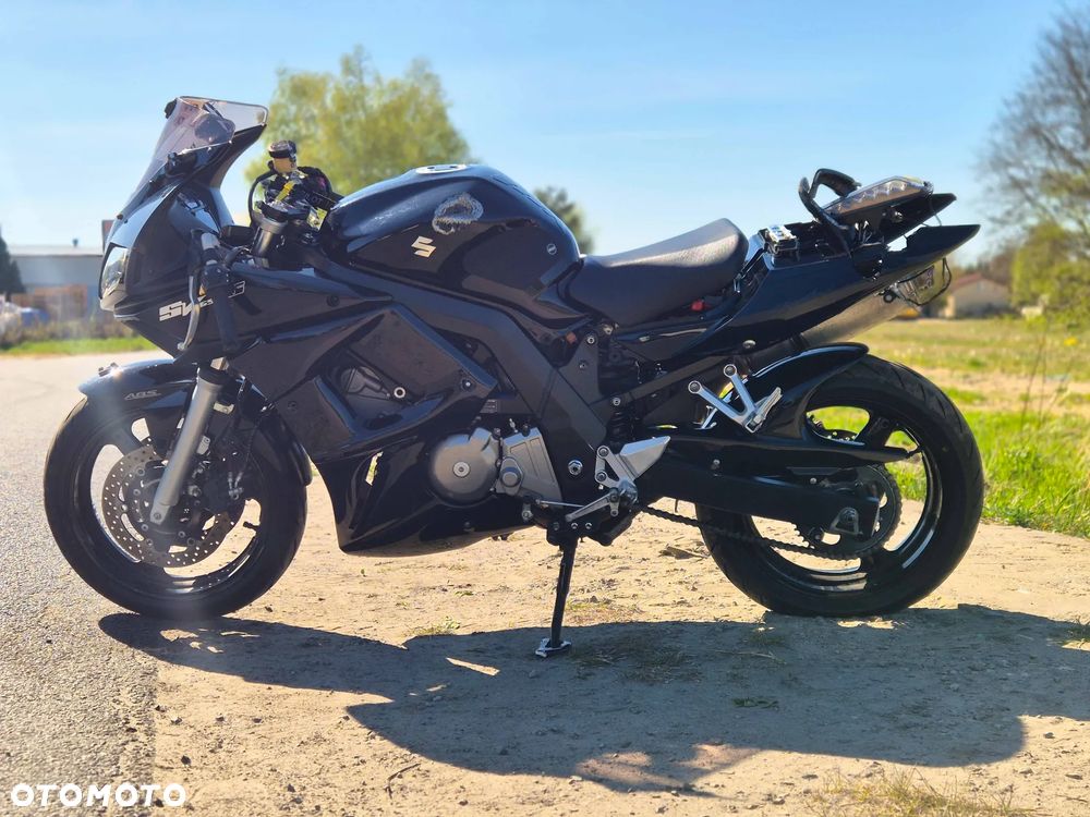 Suzuki SV - 8