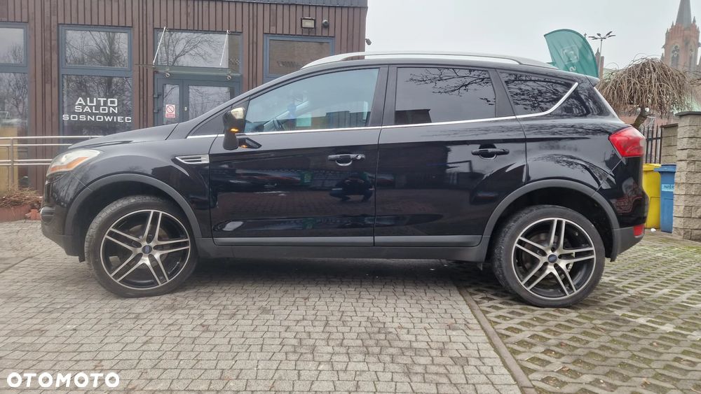 Ford Kuga 2.0 TDCi 2x4 Titanium - 17