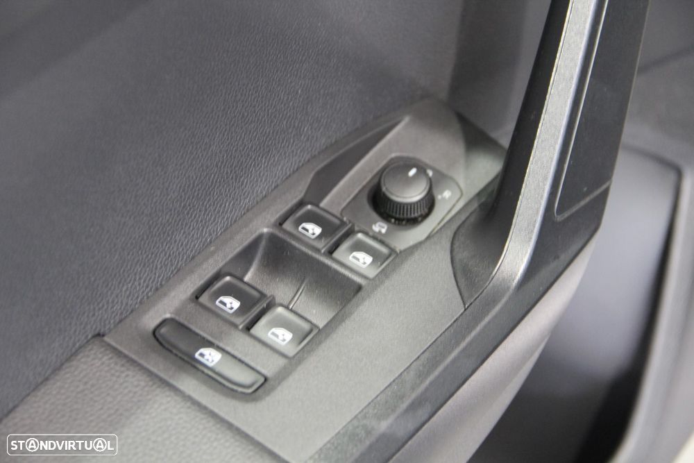 SEAT Arona 1.0 TSI Style - 6