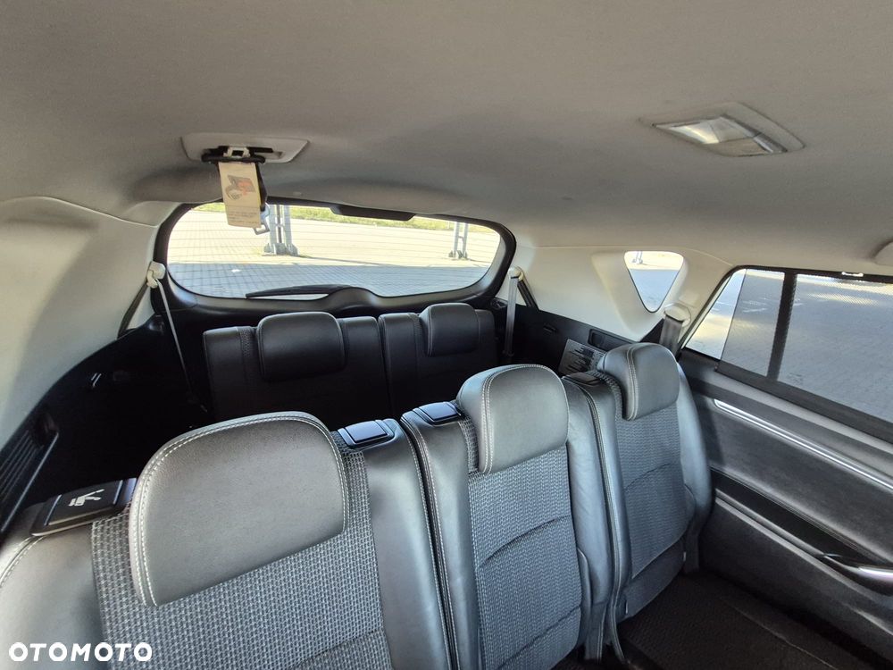 Toyota Verso 1.8 Prestige 7os - 21