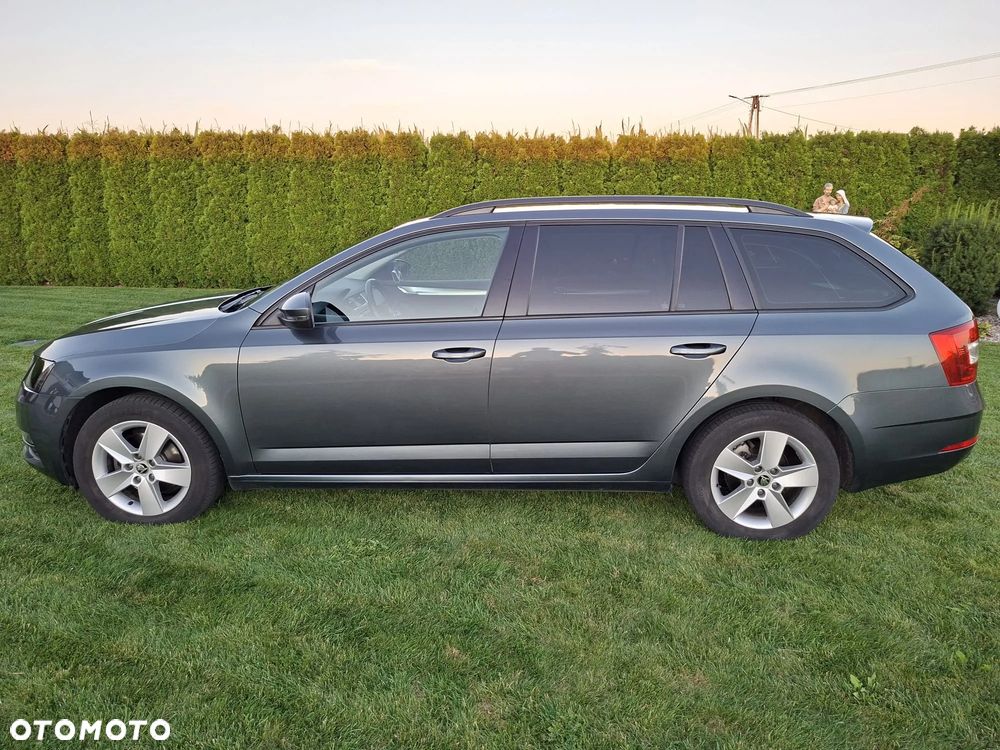 Skoda Octavia 1.4 TSI Ambition - 11
