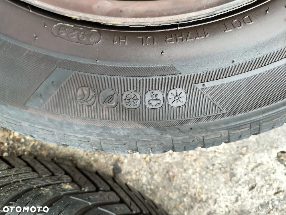 KOŁA FELGI OPONY ZIMOWE 215/70/16 HYUNDAI ix35 - 16