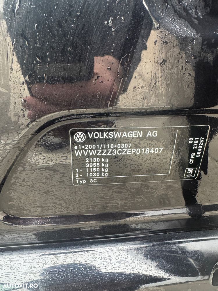 Volkswagen Passat 2.0 TDI DPF DSG Highline - 10