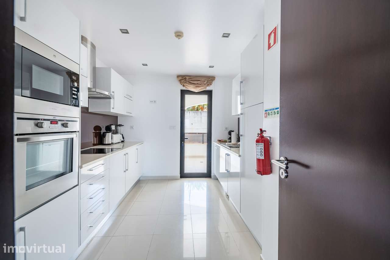Apartamento T2 com vista mar em Porto de Mós - Grande imagem: 5/23