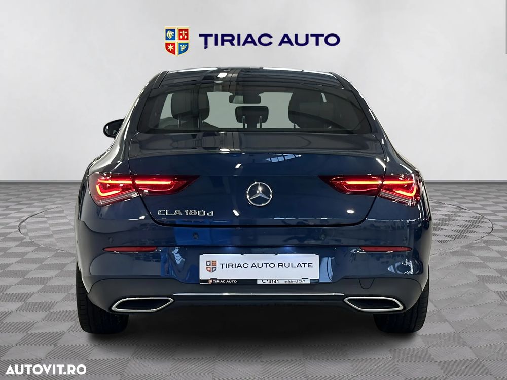 Mercedes-Benz CLA 180 d 7G-DCT - 4