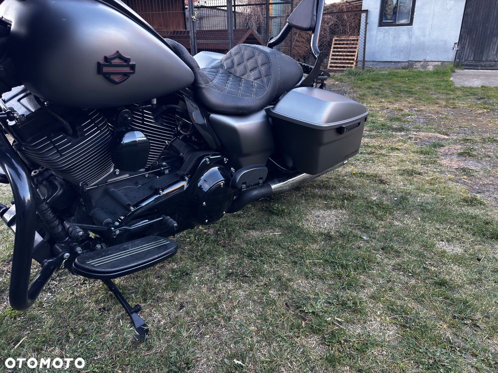 Harley-Davidson FLHXS Special - 7