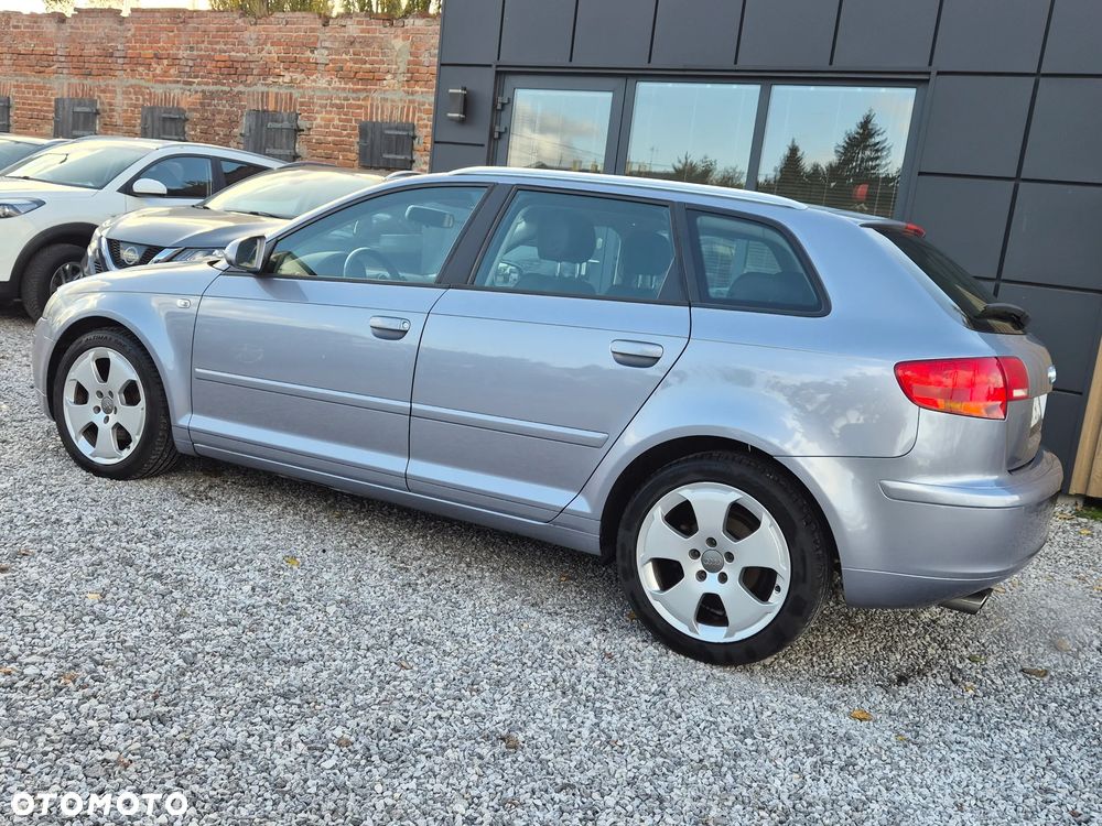 Audi A3 Sportback - 7