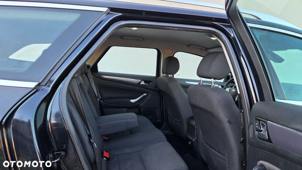 Ford Mondeo 2.0 TDCi Titanium - 19