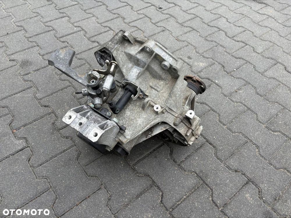 SKRZYNIA BIEGÓW 1.4 16V FXQ VW GOLF V 2007 - 1