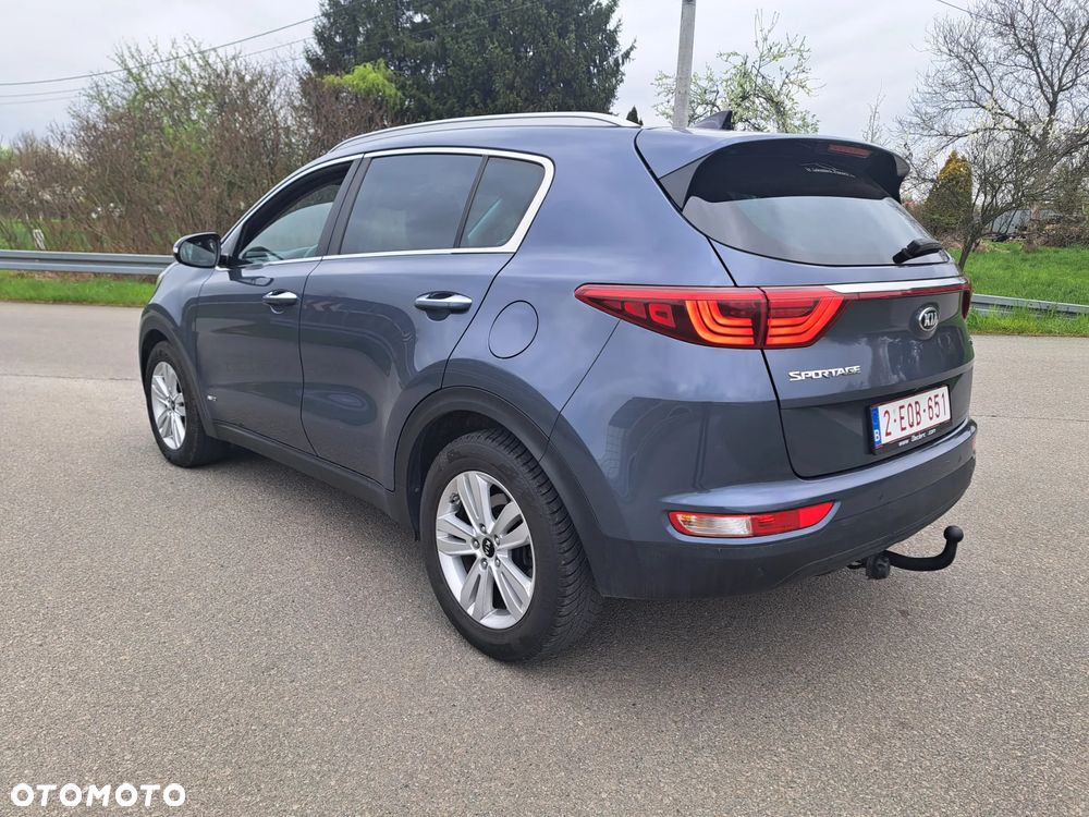 Kia Sportage 2.0 CRDI 4WD Automatik Dream-Team Edition - 29
