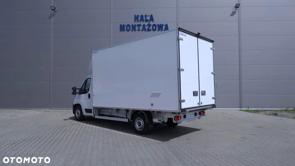Toyota Proace Max Kontener - 5