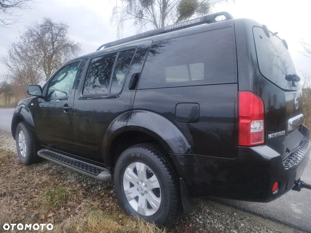 Nissan Pathfinder 2.5 dCi Premium - 6