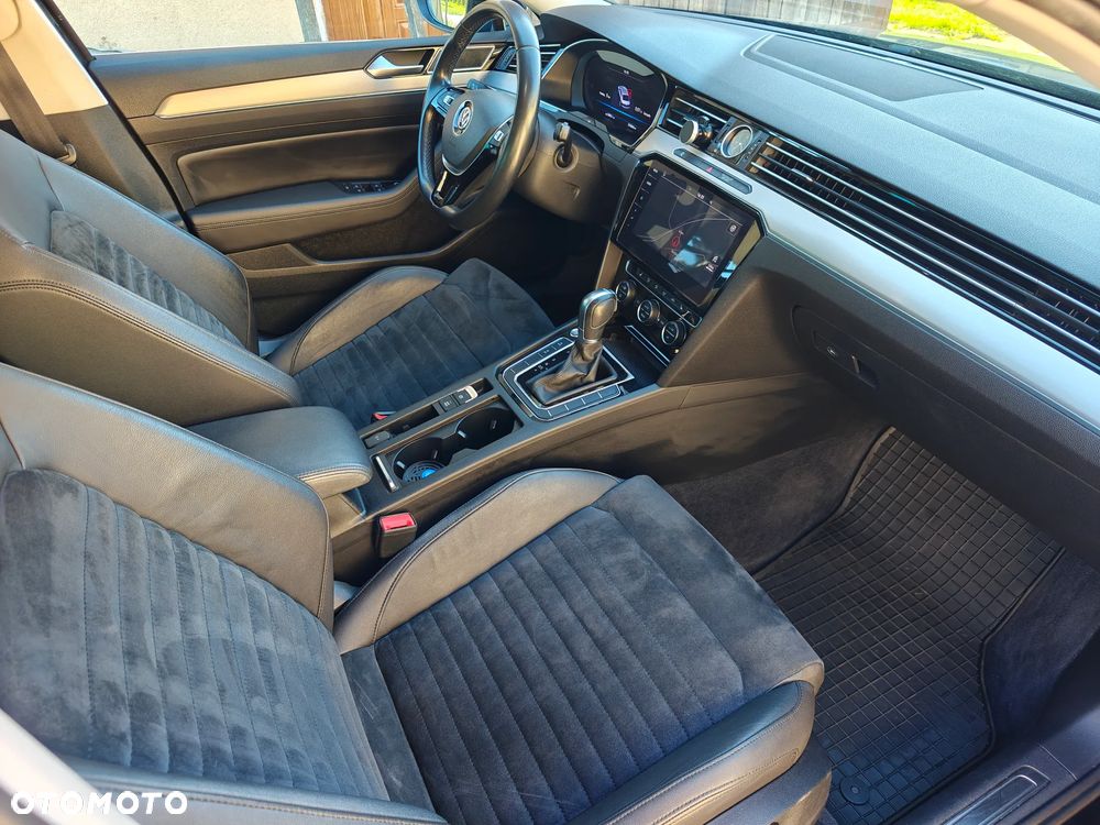 Volkswagen Passat 2.0 TDI BMT Highline DSG - 11