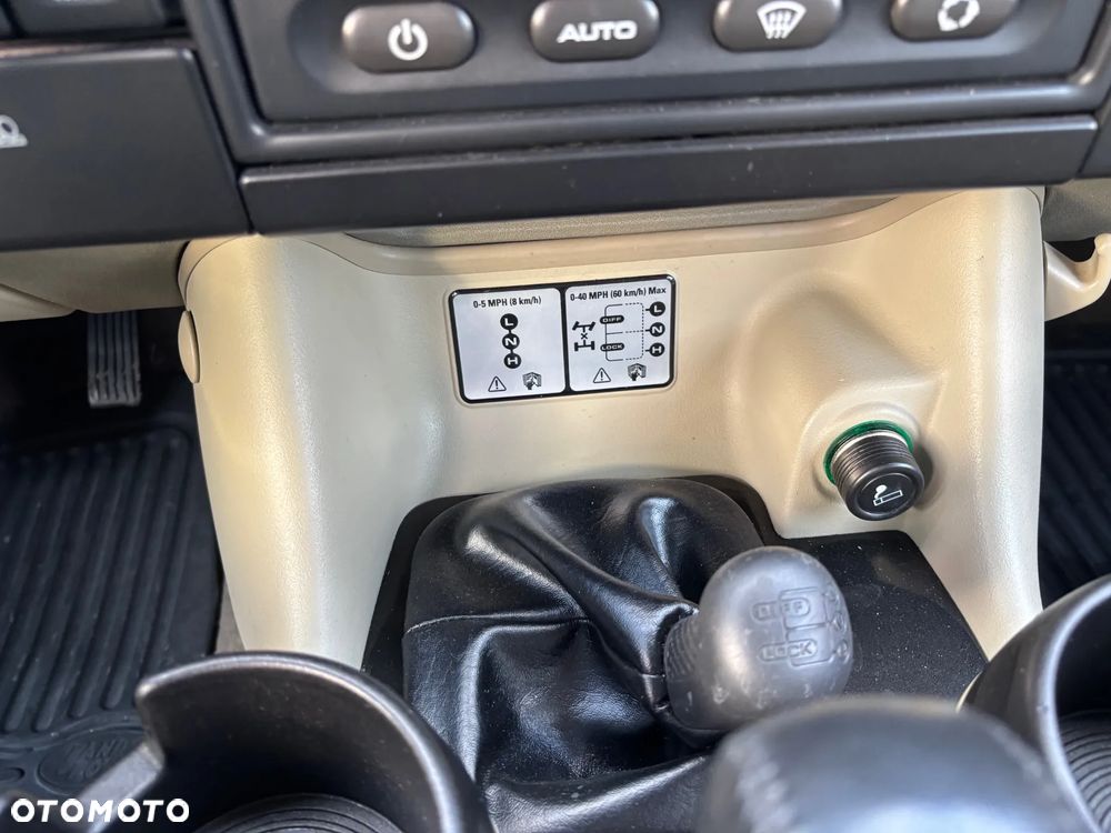 Land Rover Discovery V8 HSE - 18