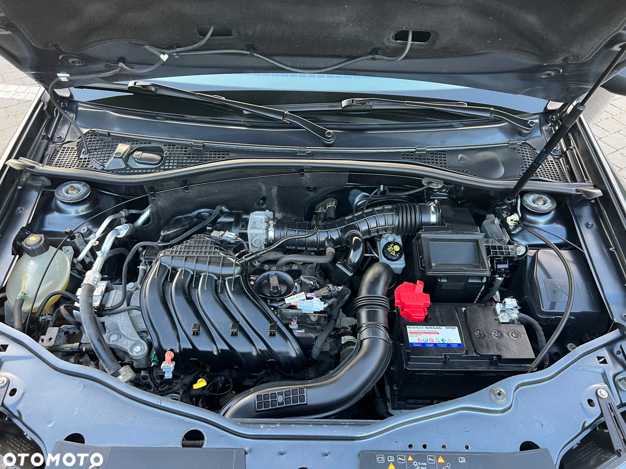 Dacia Duster 1.6 SCe Ambiance S&S - 32