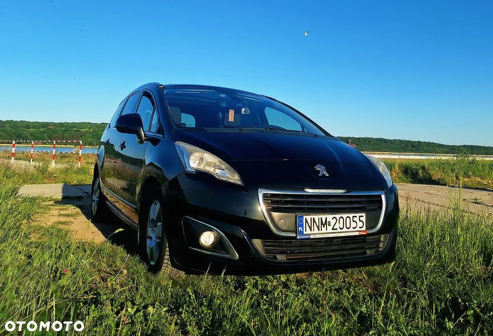 Peugeot 5008 - 2