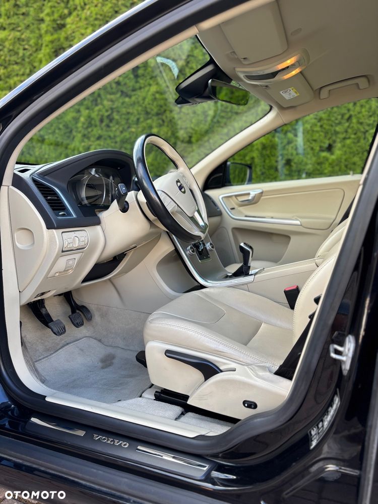 Volvo XC 60 - 7
