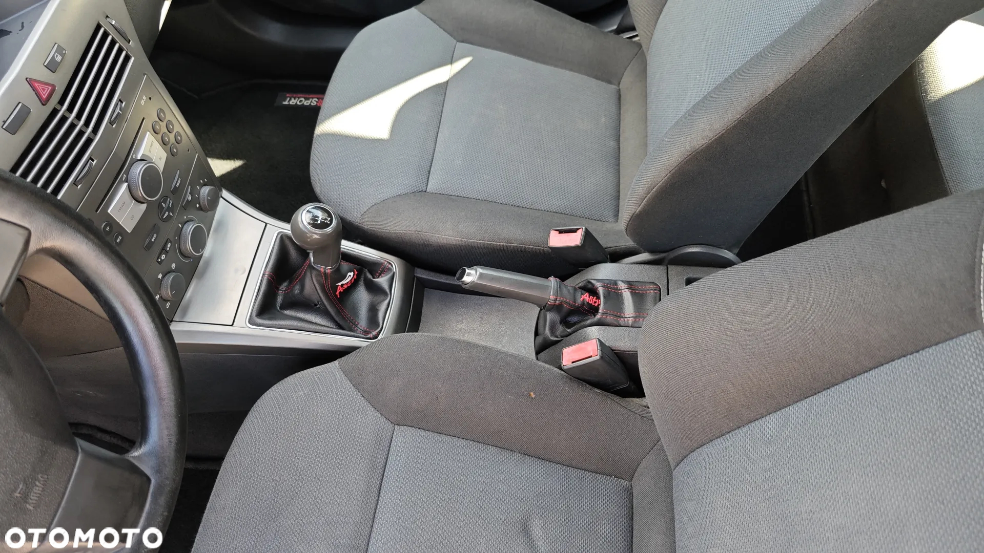 Opel Astra 1.6 Enjoy - 11