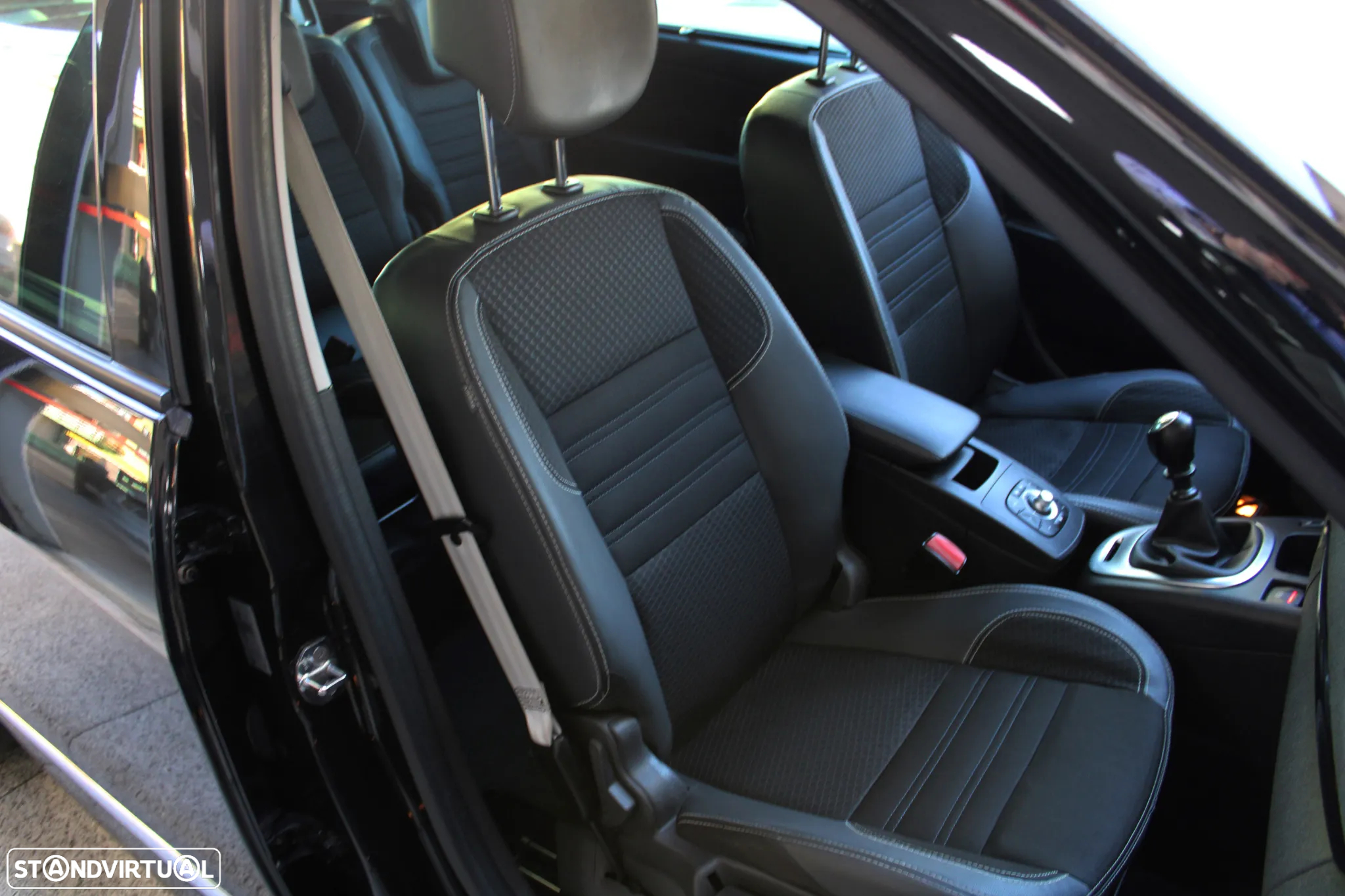 Renault Grand Scénic 1.6 dCi Bose Edition SS - 30